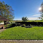 Holiday home Hasenhuegel Mit Seeblick Schwedt