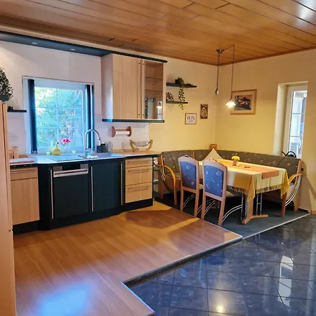 Hasenhuegel Mit Seeblick