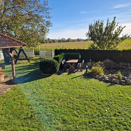 Hasenhuegel Mit Seeblick Σπίτι διακοπών Schwedt