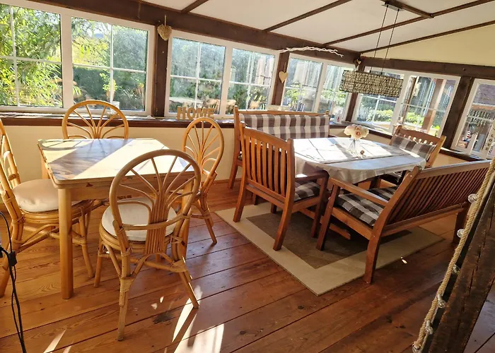 Hasenhuegel Mit Seeblick *